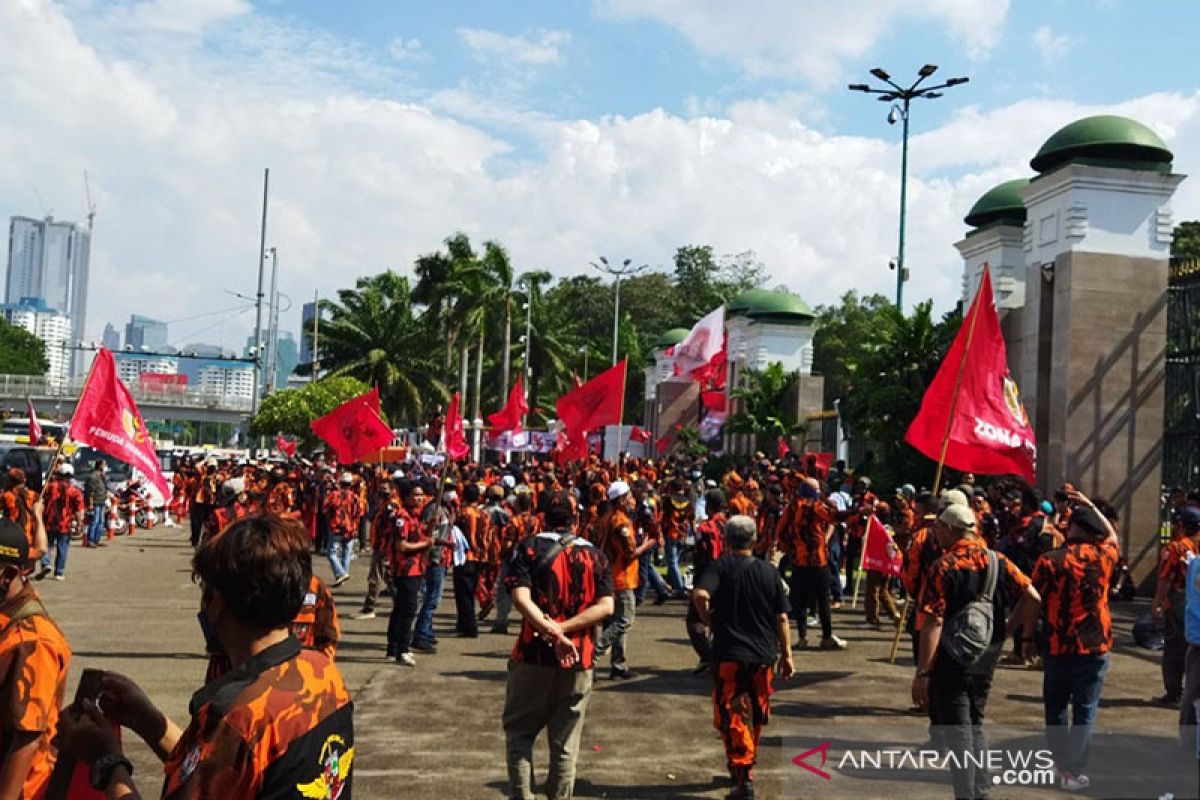 Ini lima tersangka baru pengeroyokan perwira di depan gedung MPR/DPR