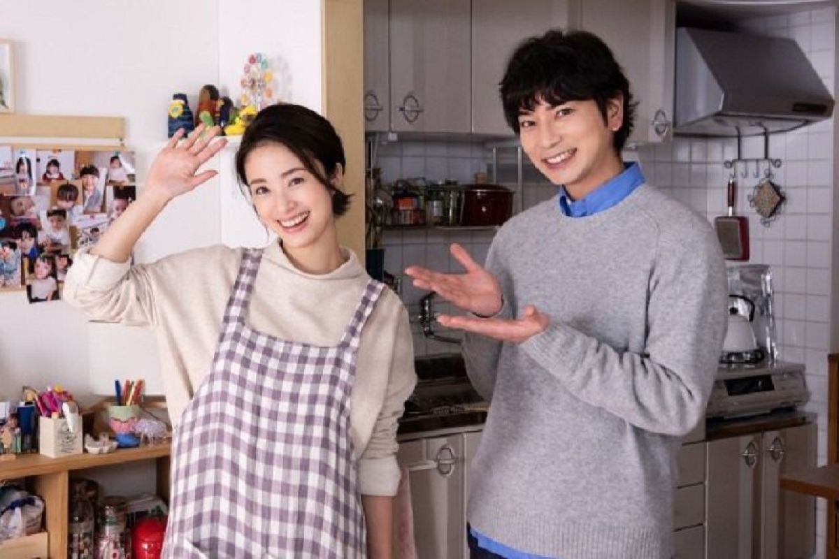 Matsumoto Jun "Arashi" dan Ueto Aya adu peran di "Tonari no Chikara"