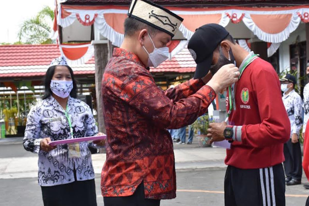 Guru harus memahami peran penting teknologi, kata Bupati Kapuas