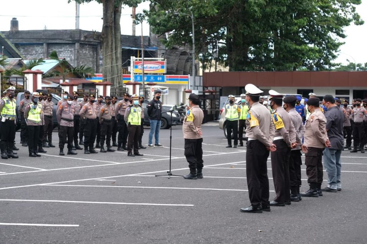 Polda Malut razia vaksinasi COVID -19 terhadap  penumpang transportasi laut , intensifkan k9inerja