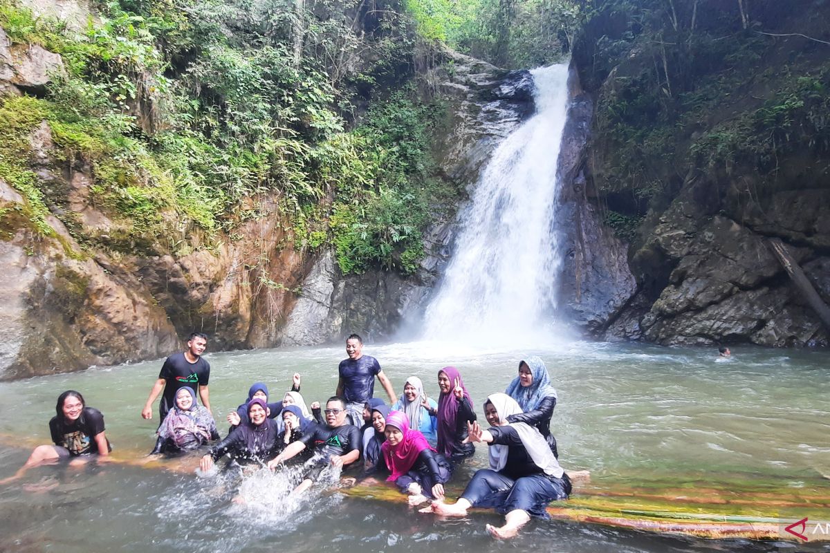 Kalsel diingatkan waspada 17 kasus COVID-19 selama dua hari