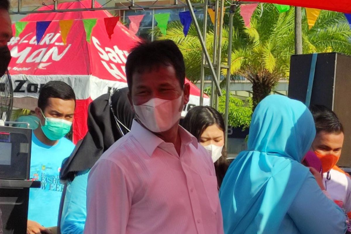 Wali Kota ingatkan warga Batam pakai masker sebab  COVID-19 meningkat lagi