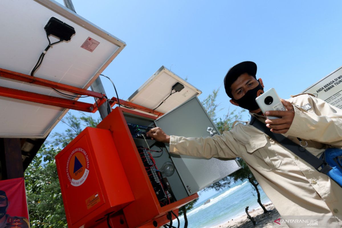 BPBD Trenggalek uji coba sistem peringatan dini tsunami