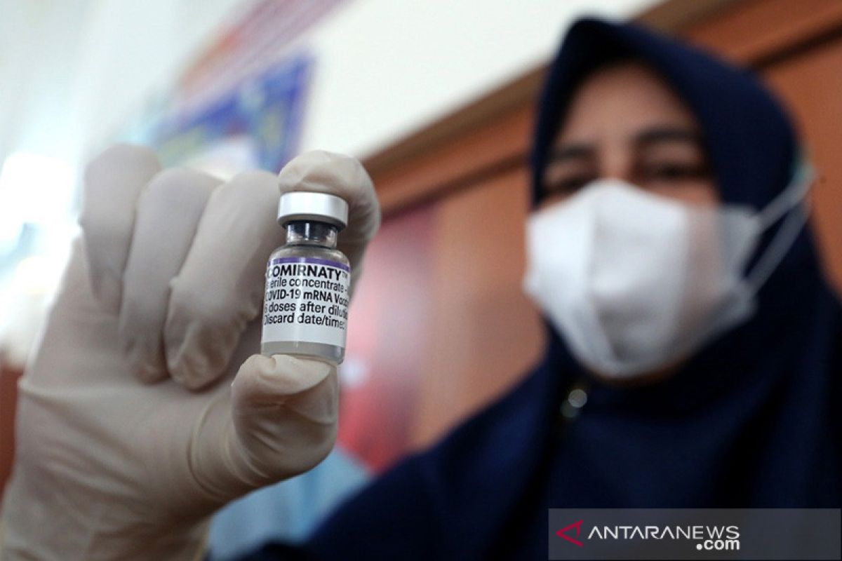 Hoaks! Amerika Serikat tolak vaksin booster Pfizer karena timbulkan infeksi hati