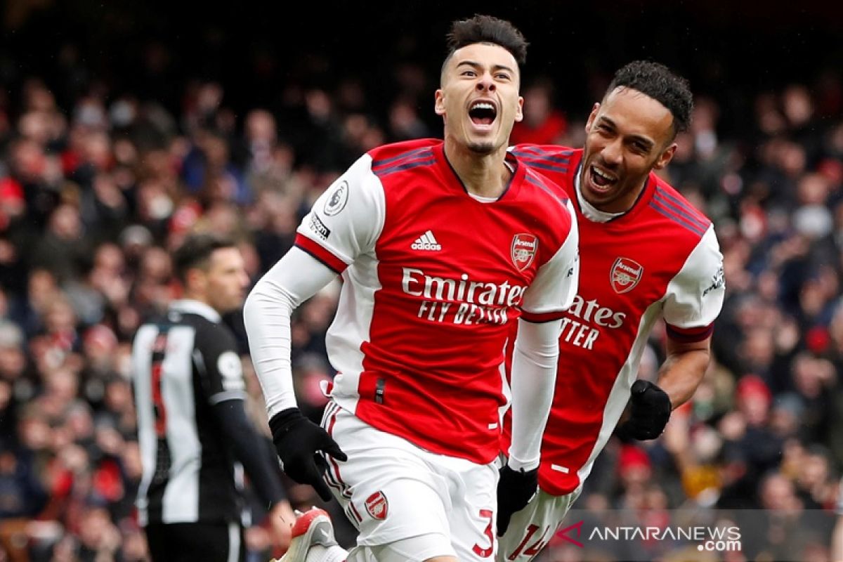 Arsenal menundukkan Newcastle United 2-0