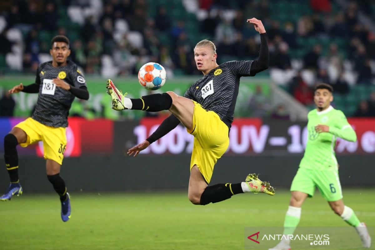 Haaland kembali,  Dortmund hantam Wolfsburg 3-1