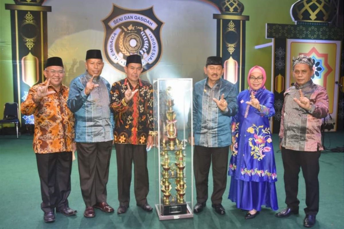 Kontingen Kendari Raih Juara Umum Festival LASQI Skala Besar III Sultra