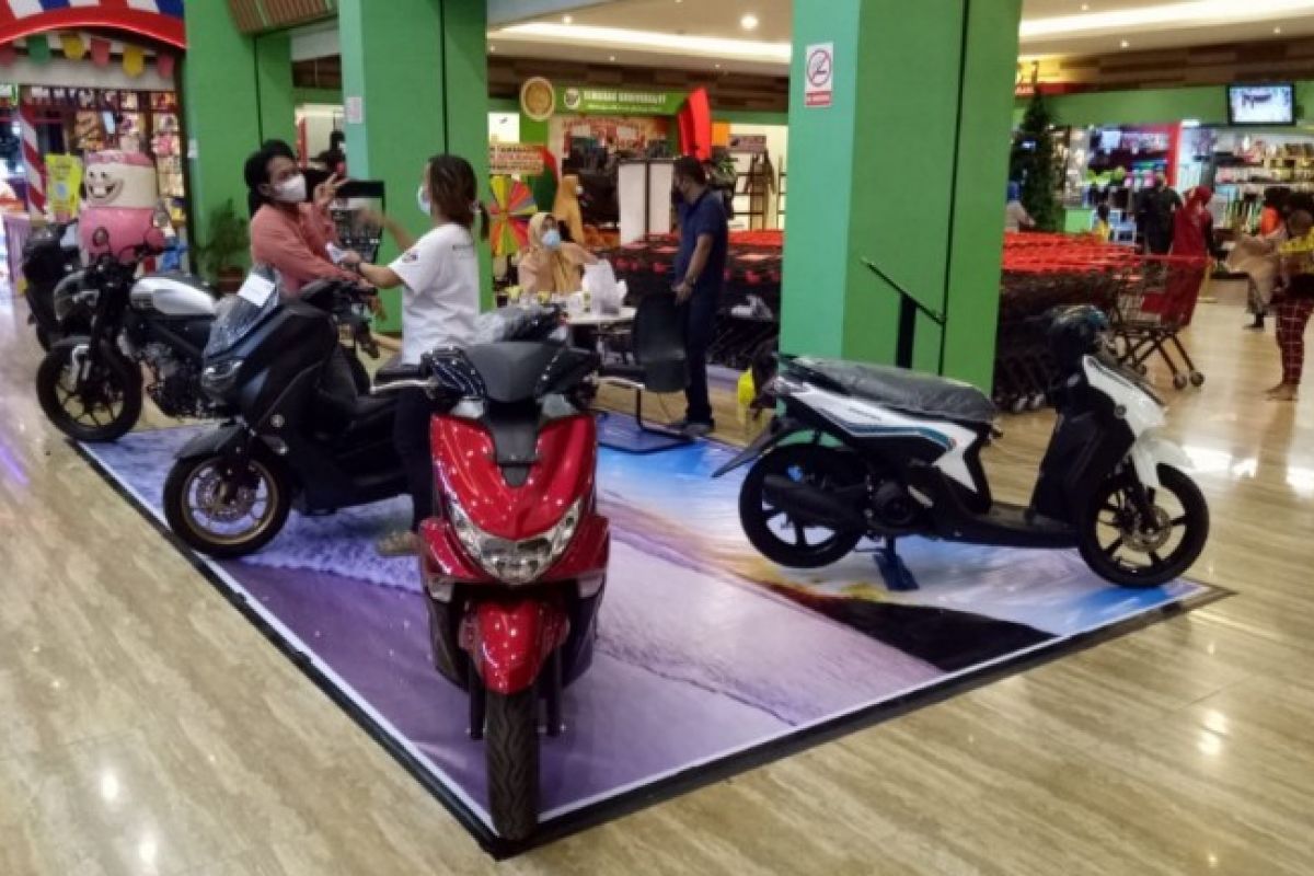 Alfa Scorpii pameran di Irian Supermarket, ada promo spesial Yamaha Gear