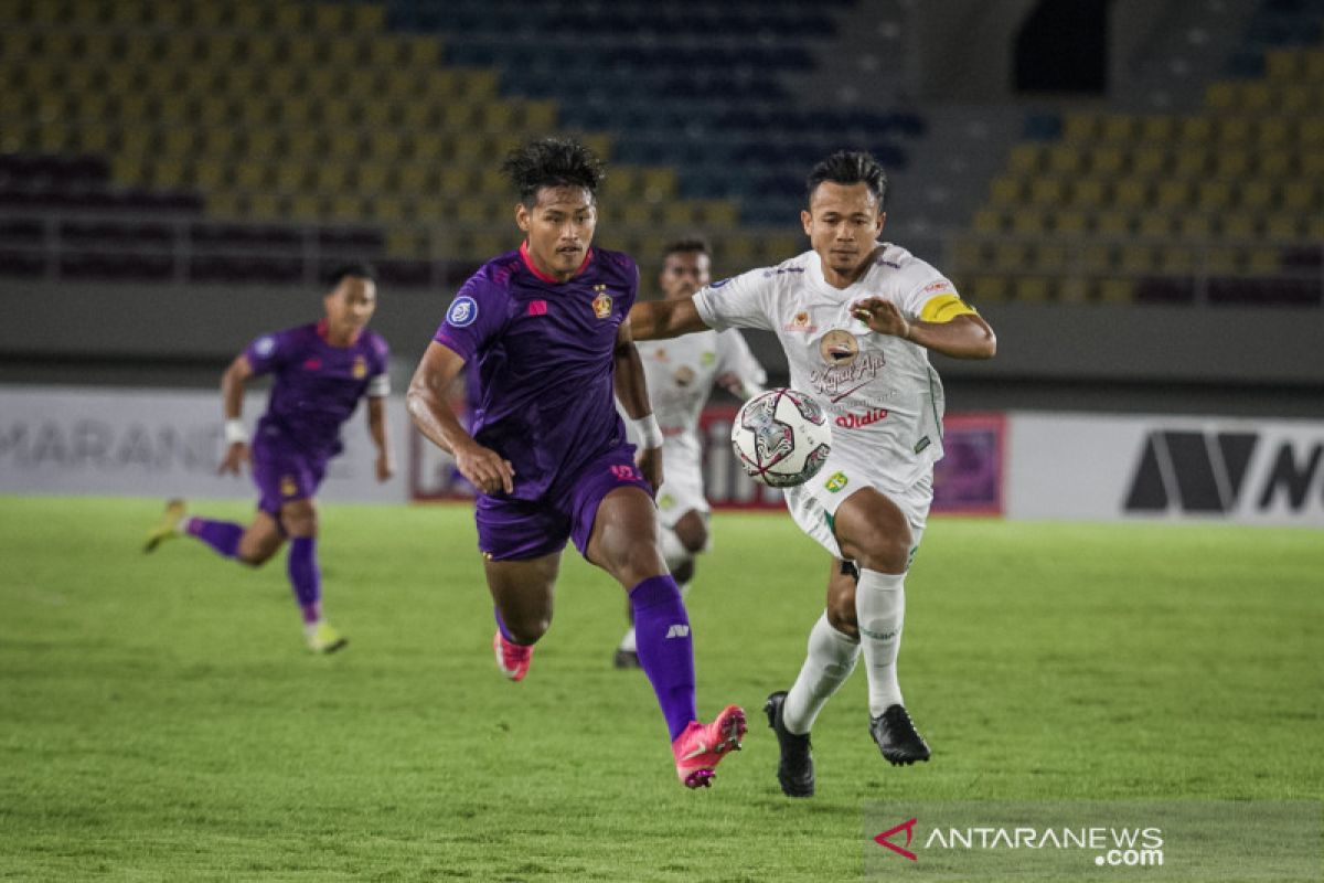 Liga 1 Indonesia - Persik rebut poin penuh usai kalahkan Persita 2-0