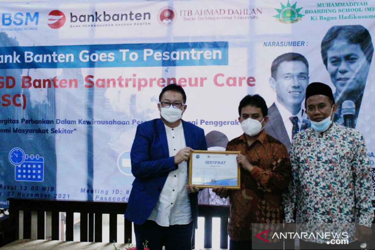 Bank Banten Bangun Sinergitas Perbankan dan Edukasi Kewirausahaan Bagi Santripreneur dan Masyarakat