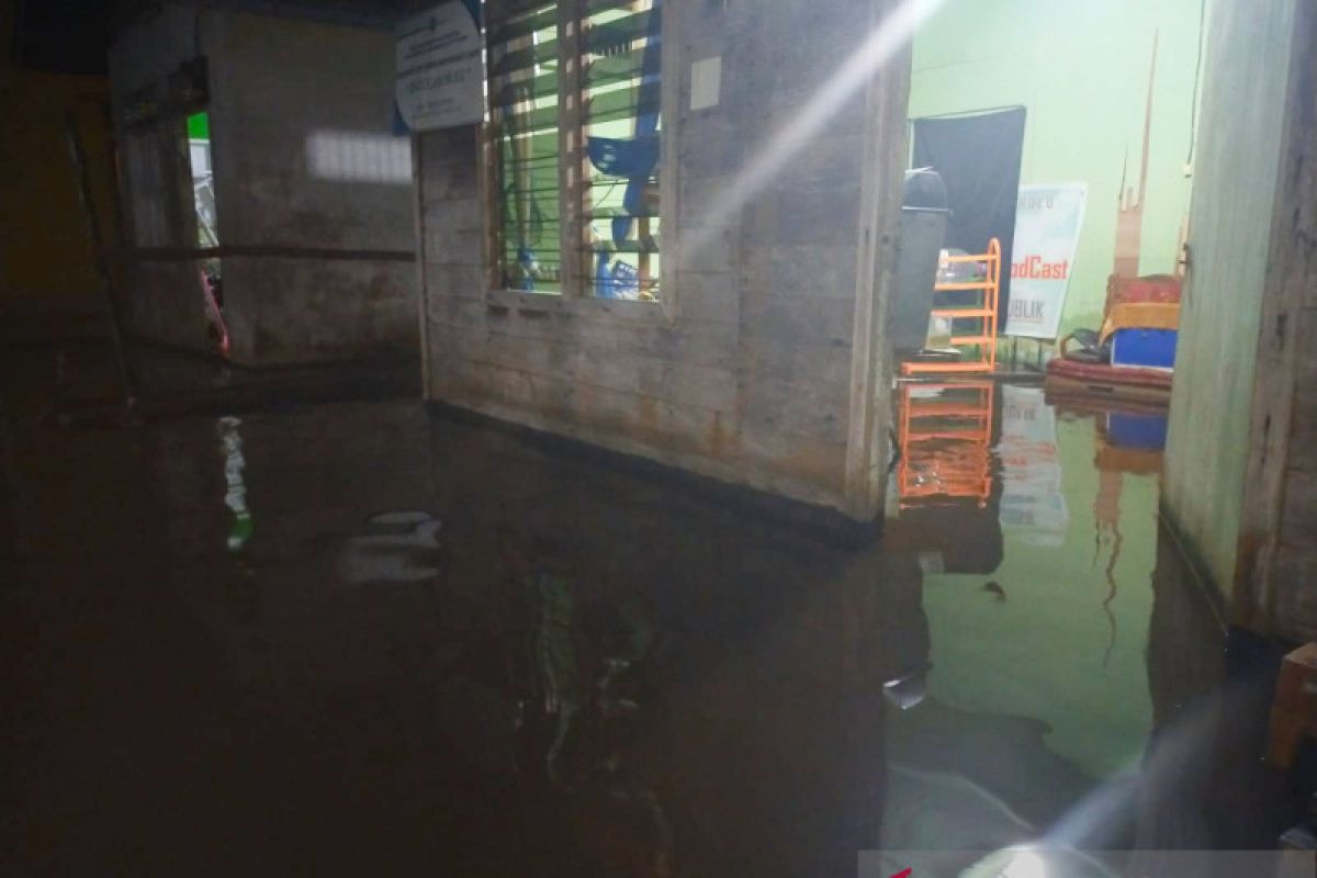 Banjir masih merendam sembilan kecamatan di Kapuas Hulu