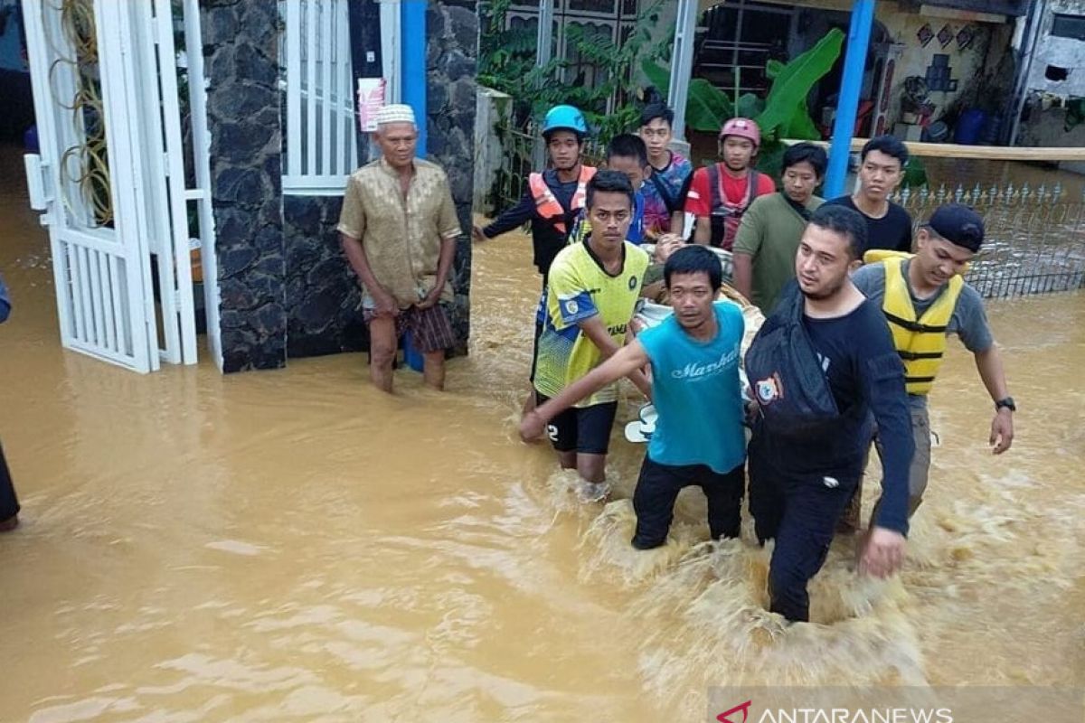 Kapolres HST pastikan situasi kamtibmas kondusif saat banjir