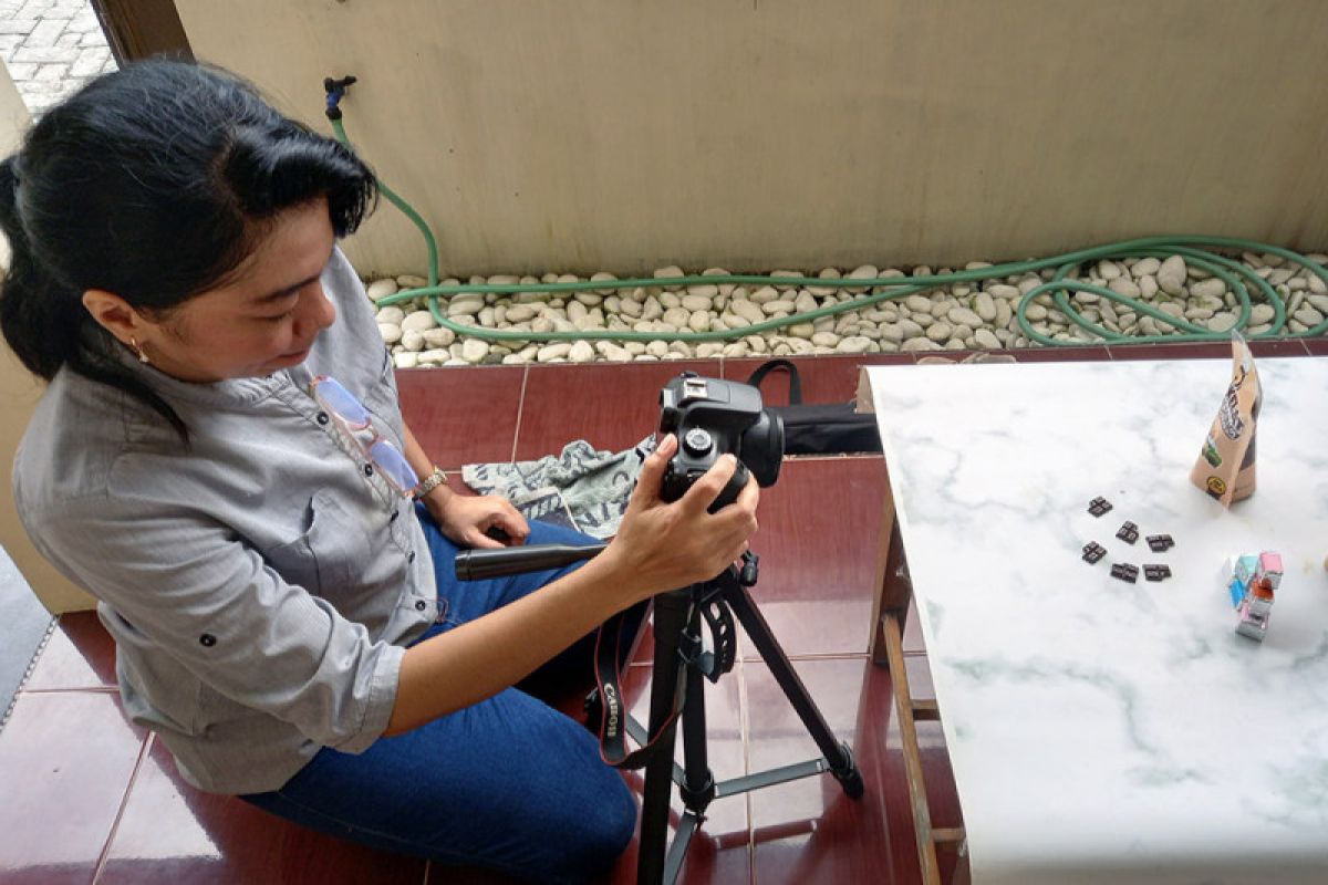 Pemkot Kediri adakan layanan foto gratis produk UMKM