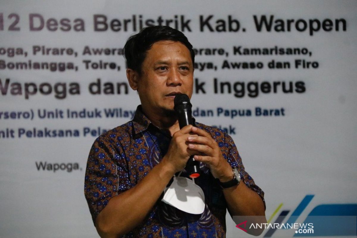 PLN resmikan penggunaan listrik 12 kampung Kabupaten Waropen Papua