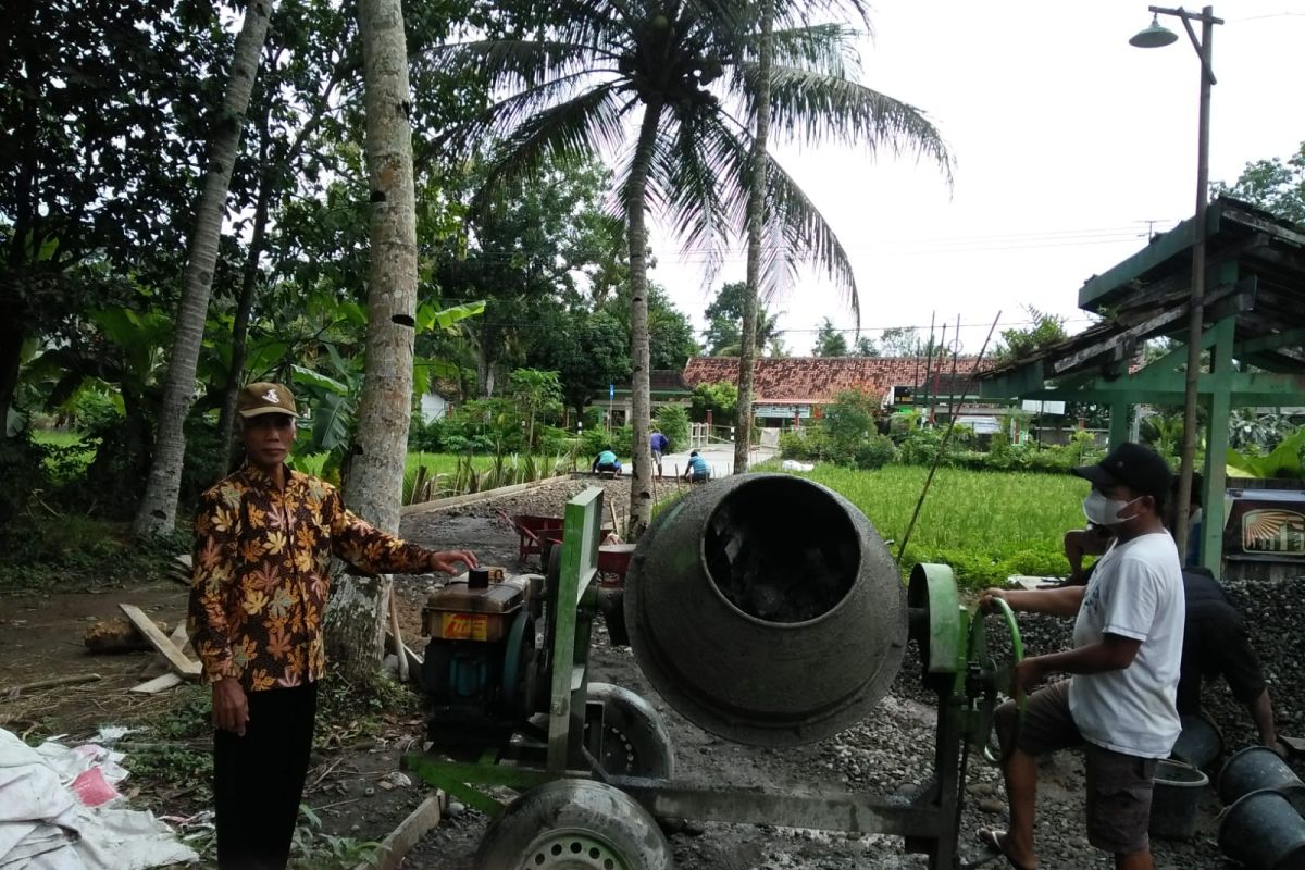 Legislator mengapresiasi warga Kulon Progo merelakan tanahnya untuk jalan