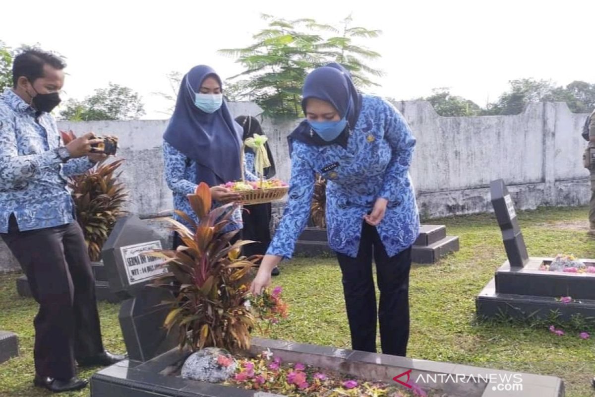 HUT Korpri, Bupati Inhu ziarah ke TMP