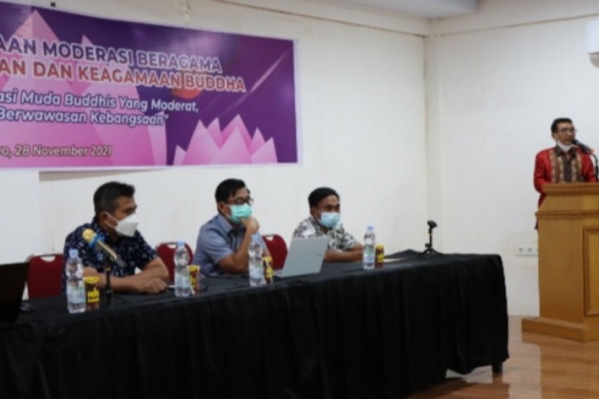 Kemenag Sulbar melakukan pembinaan moderasi beragama umat Budha