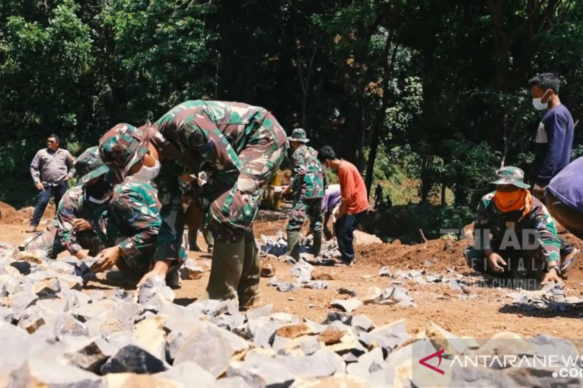 TNI lakukan TMMD bekas rute gerilya Panglima Besar Sudirman