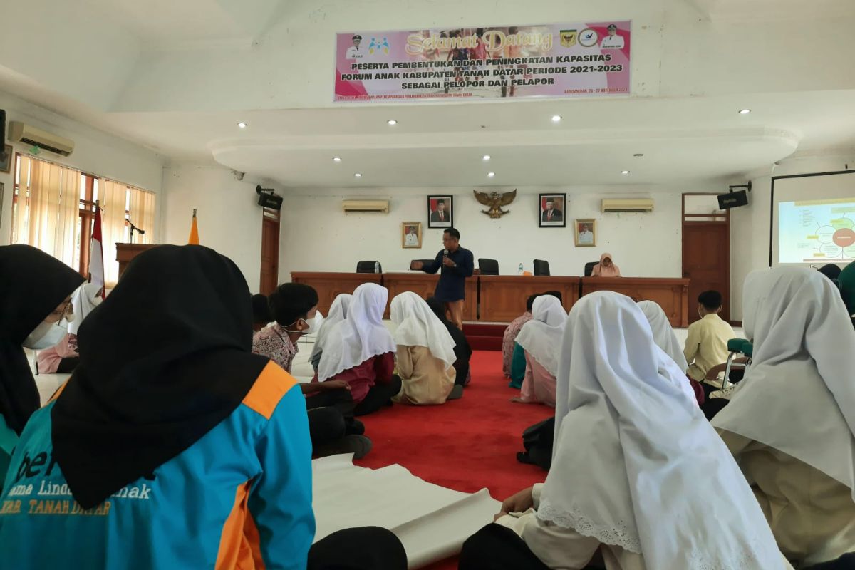 Pemkab Tanah Datar bentuk pengurus baru Forum Anak Kabupaten