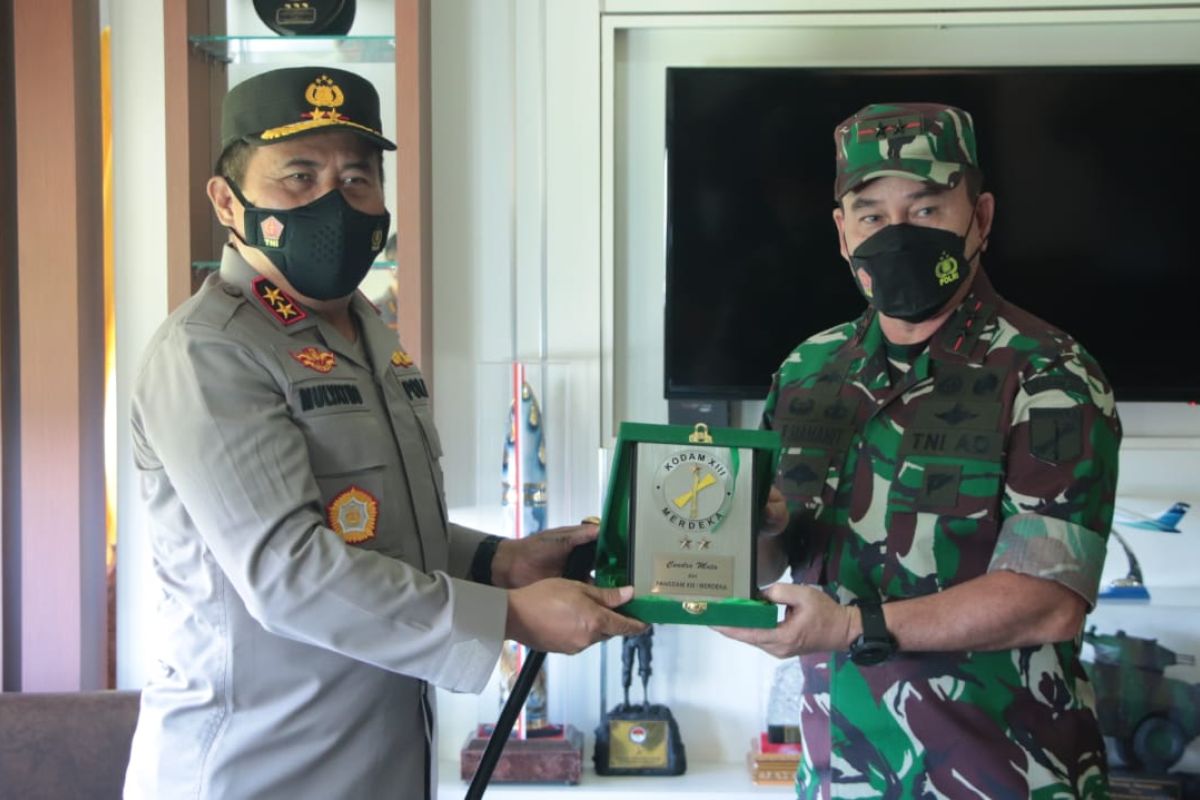 Kapolda Sulut: TNI dan Polri harus menjadi  pemersatu bangsa