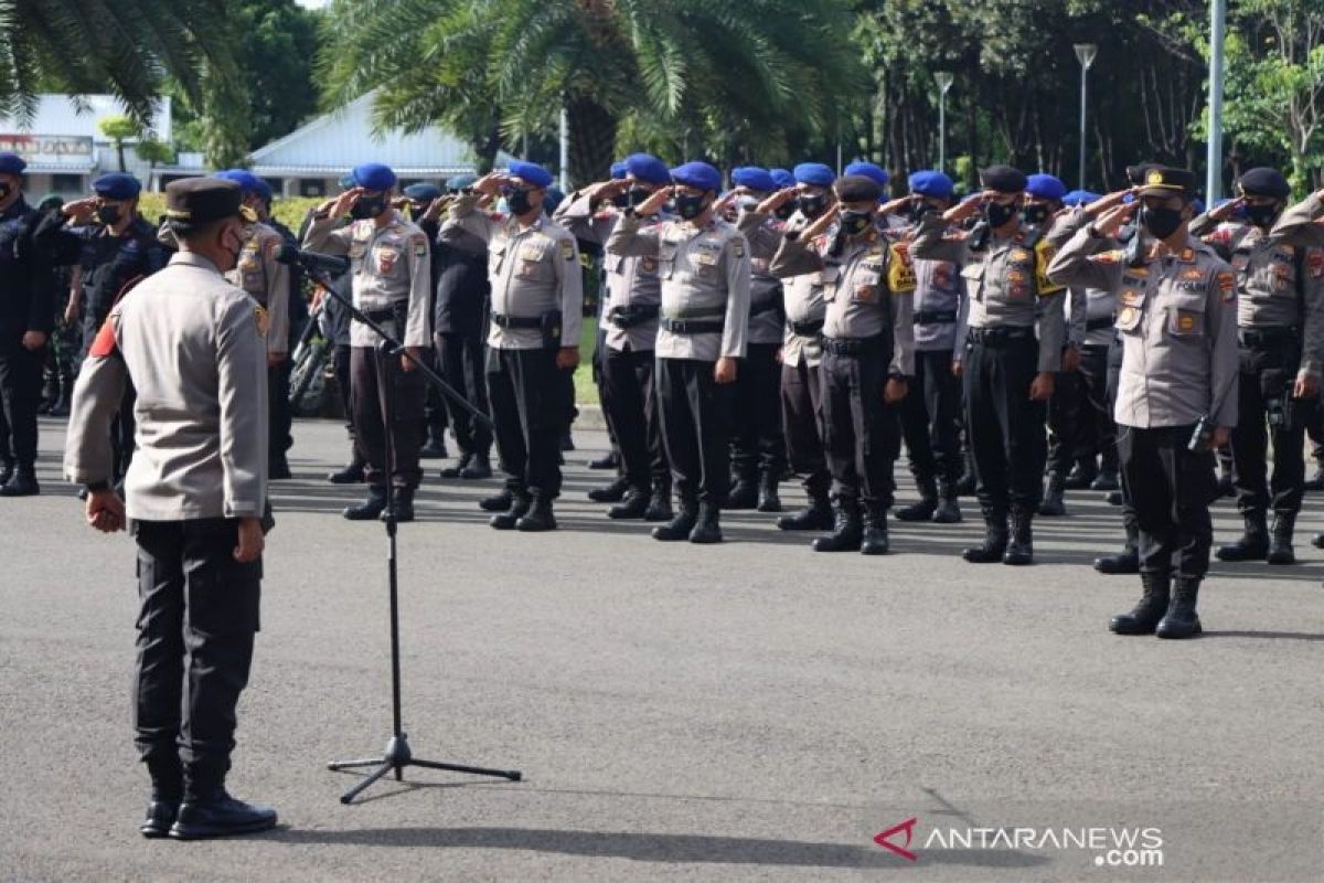 Aksi buruh, polisi lakukan rekayasa lalu lintas situasional di Balai Kota