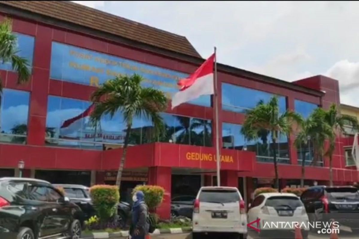 RS Polri Kramat Jati rawat bayi yang dibuang di Terminal Pulo Gebang