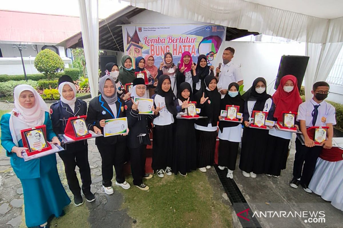 Lomba Bertutur Bung Hatta sukses diselenggarakan Disdikbud Bukittinggi