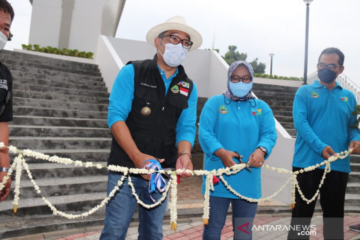 Gubernur Jabar dan Bupati Bogor resmikan Alun-Alun Cirimekar Kabupaten Bogor