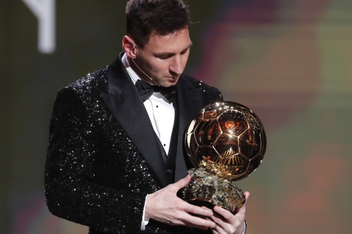 Messi nilai Lewandowski pantas peroleh Ballon d'Or tahun lalu