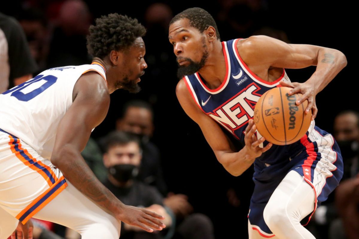 Nets menang tipis 112-110 dalam laga sengit versus Knicks