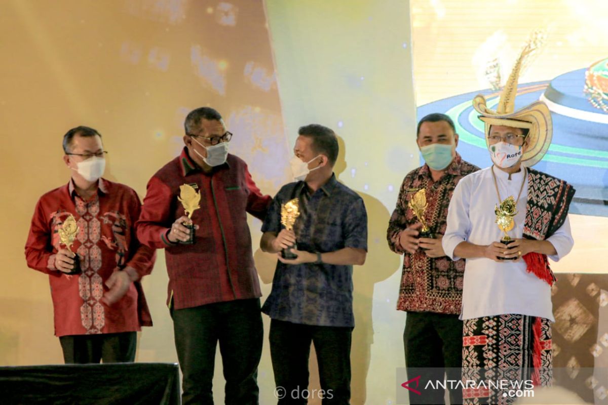 Arung Sungai Kopu Kampar juara 2 API Award 2021 kategori wisata air