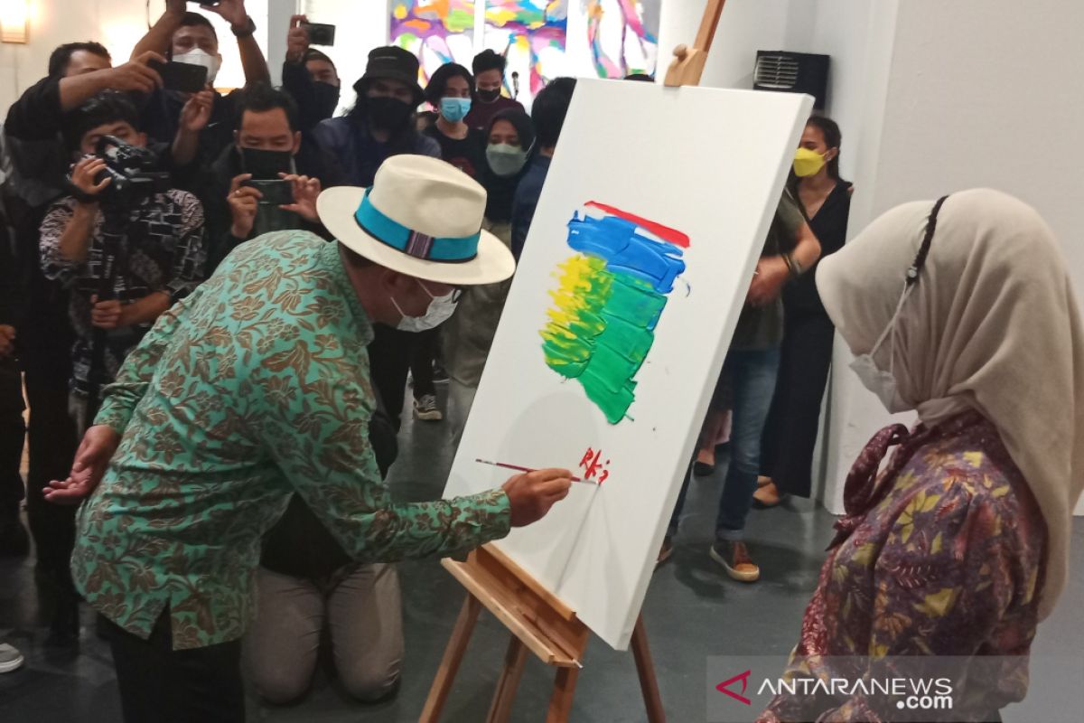 Ridwan Kamil menggelar pameran lukisan di Jogja National Museum