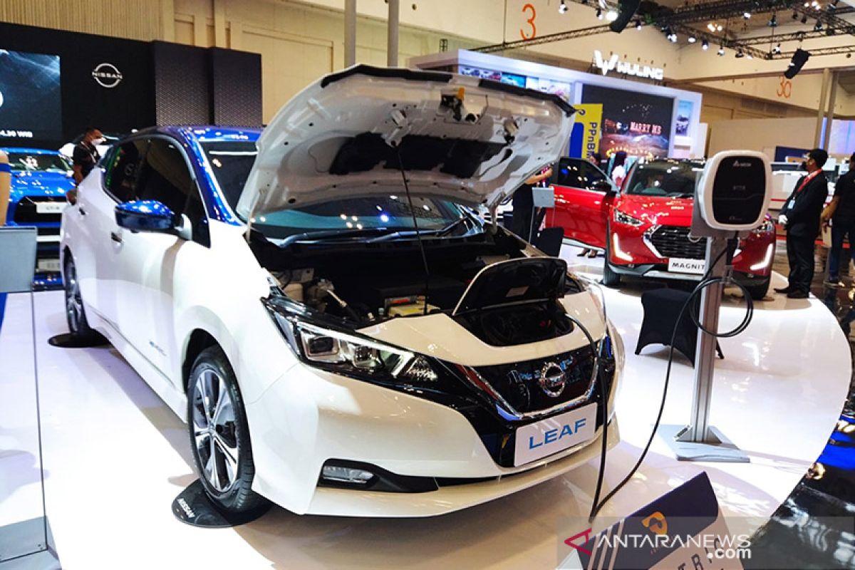 Mobil listrik Nissan berbaterai "solid-state" akan diluncurkan 2028