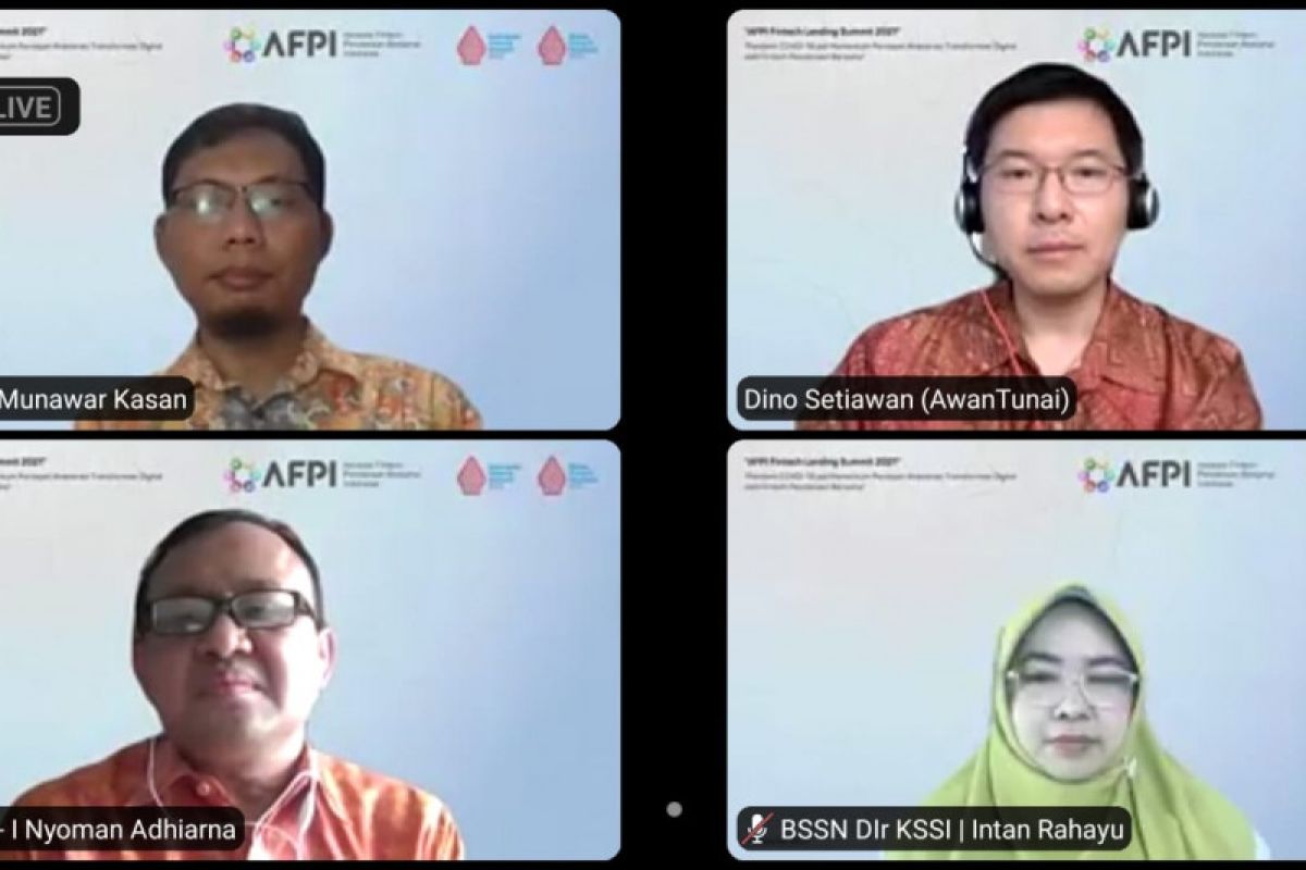 Pentingnya literasi agar masyarakat cerdas bertransaksi digital