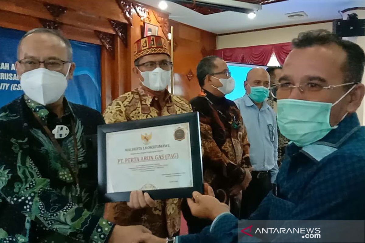 Pemkot Lhokseumawe beri penghargaan kepada perusahaan salurkan CSR