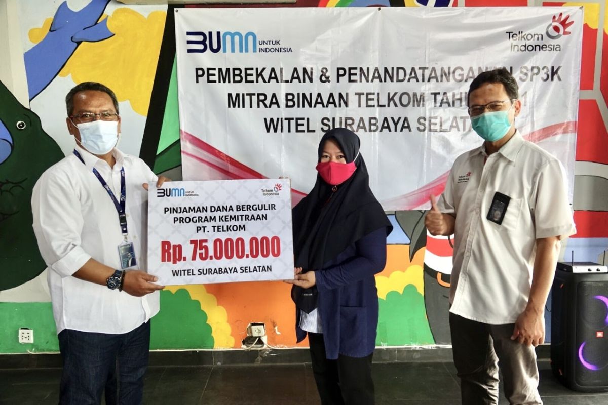 Telkom Surabaya Selatan salurkan pinjaman Rp2,5 miliar bagi UMKM