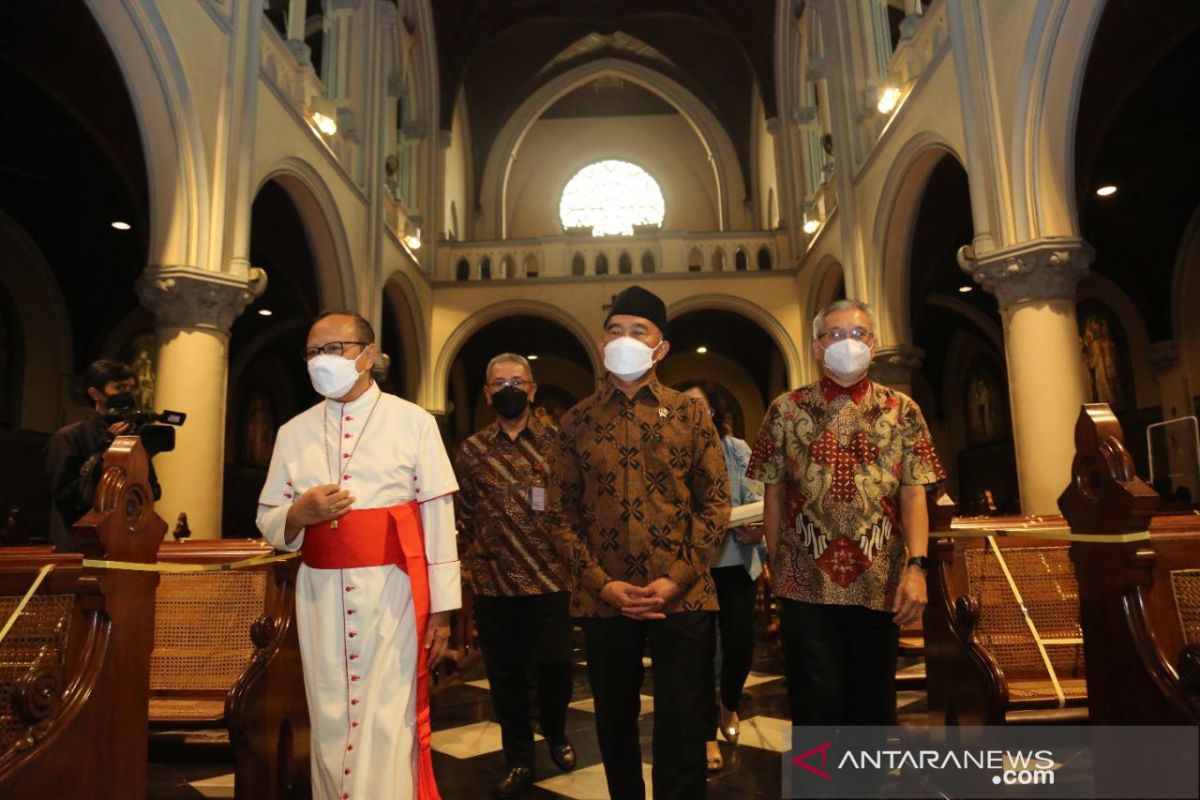 68 gereja Keuskupan Agung di Jakarta terapkan ibadah digital saat Natal