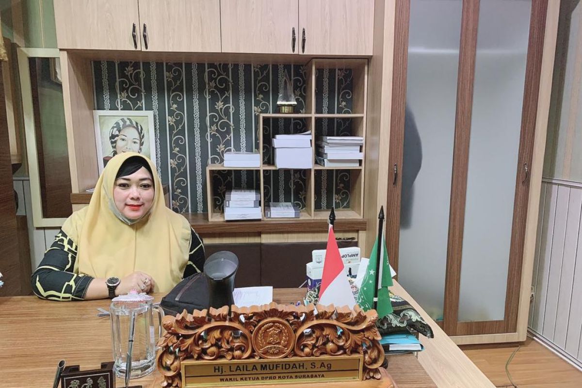 Warga minta operasi pasar minyak goreng di Kota Surabaya merata