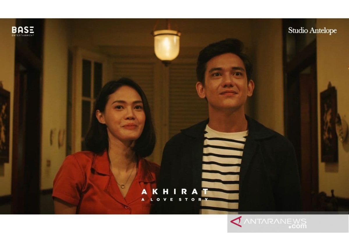 Nasib cinta beda agama terombang-ambing di "Akhirat: A Love Story"