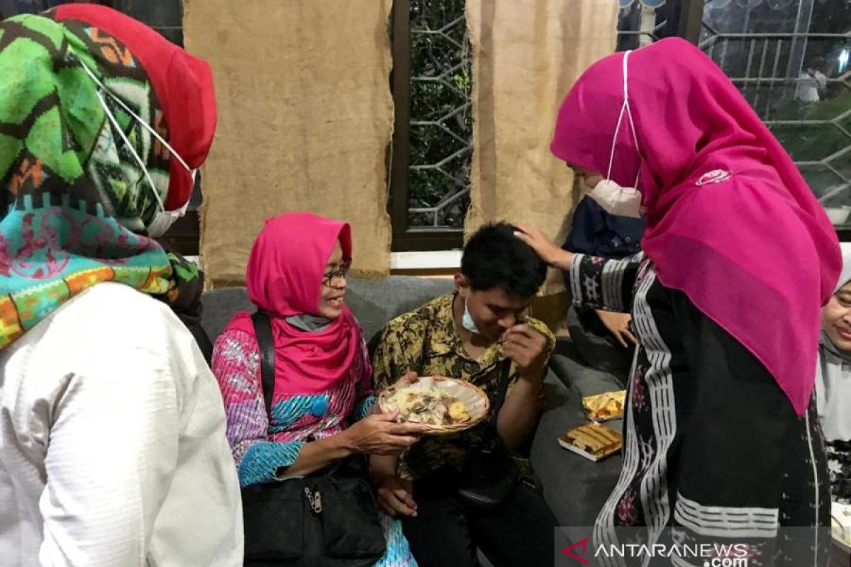 Gubernur Khofifah semangati disabilitas pekerja di 