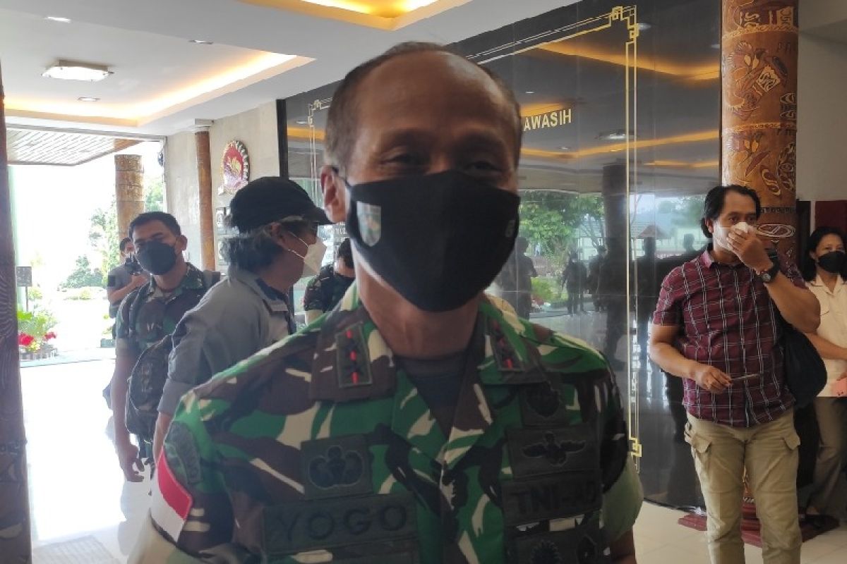 Dua prajurit TNI Kodam IM ditembak kelompok bersenjata, seorang gugur