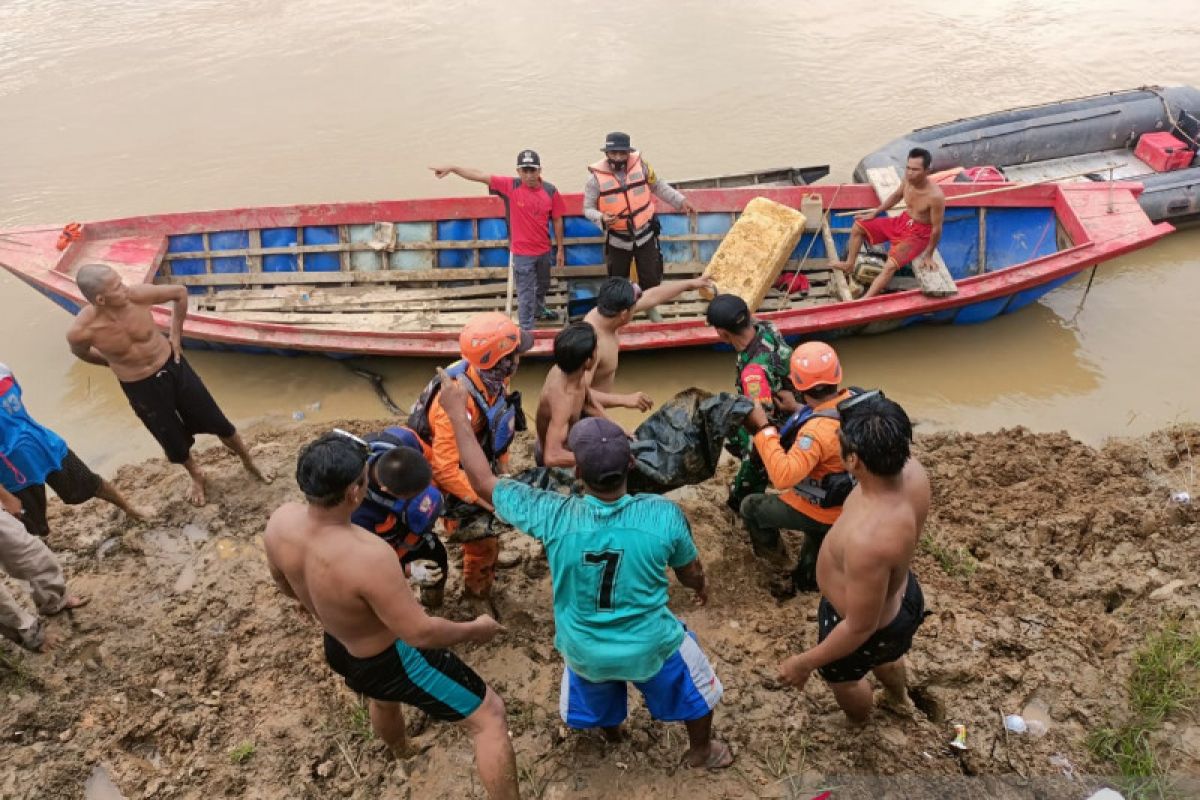 Jasad anak terseret arus sungai di Merangin-Jambi ditemukan Basarnas