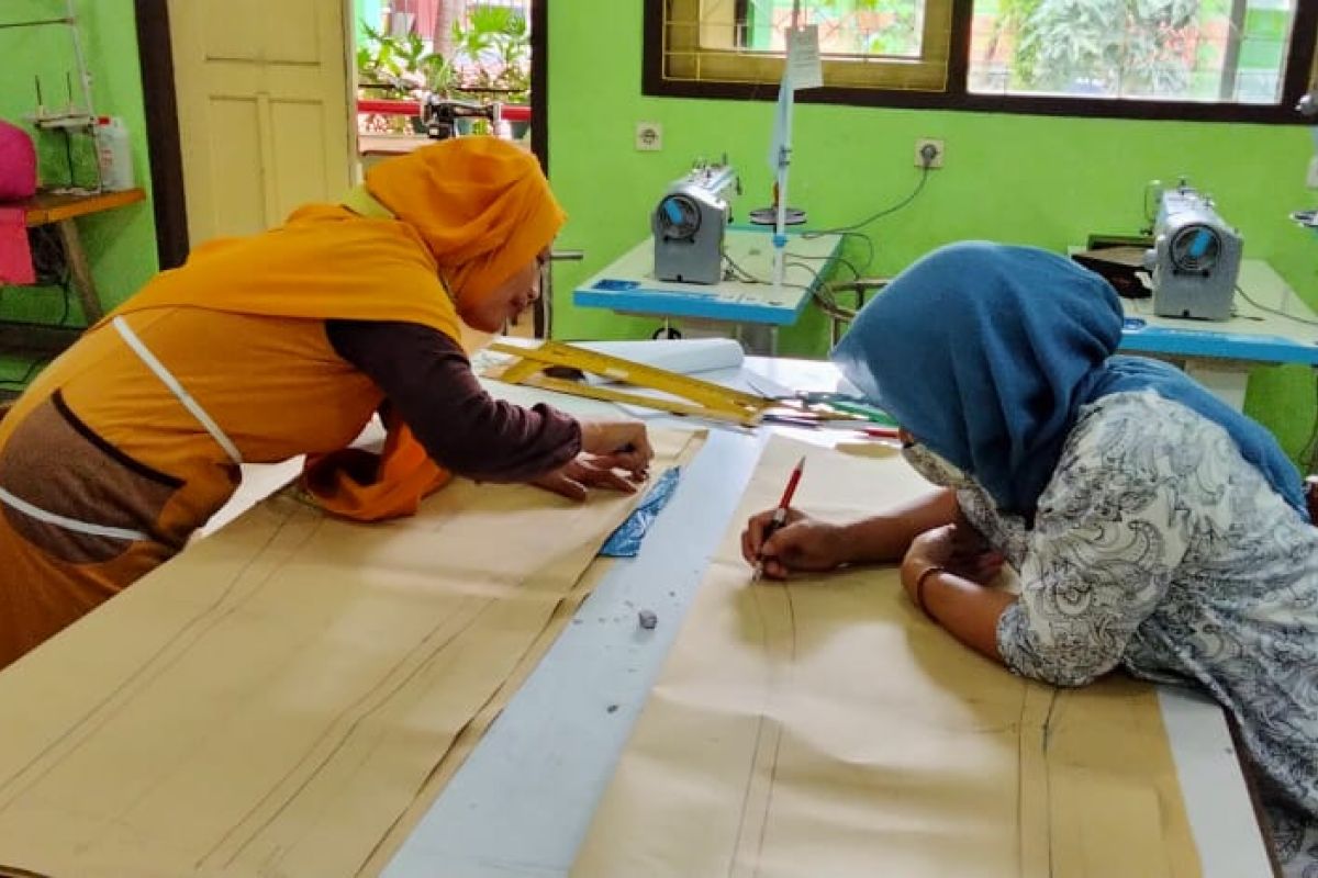 Pemkot Malang dorong ibu rumah tangga berdaya saing melalui pelatihan