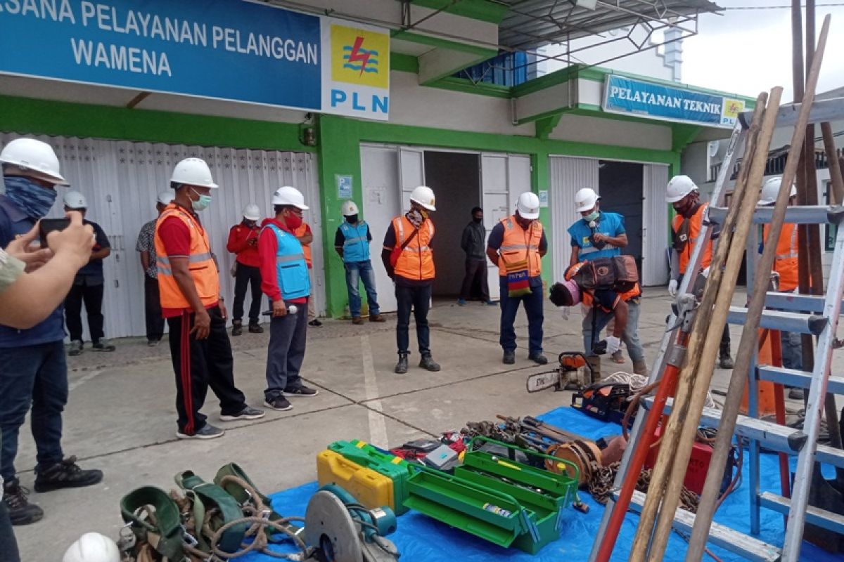 PLN Wamena tambah tiga jaringan mencegah pemadaman menyeluruh