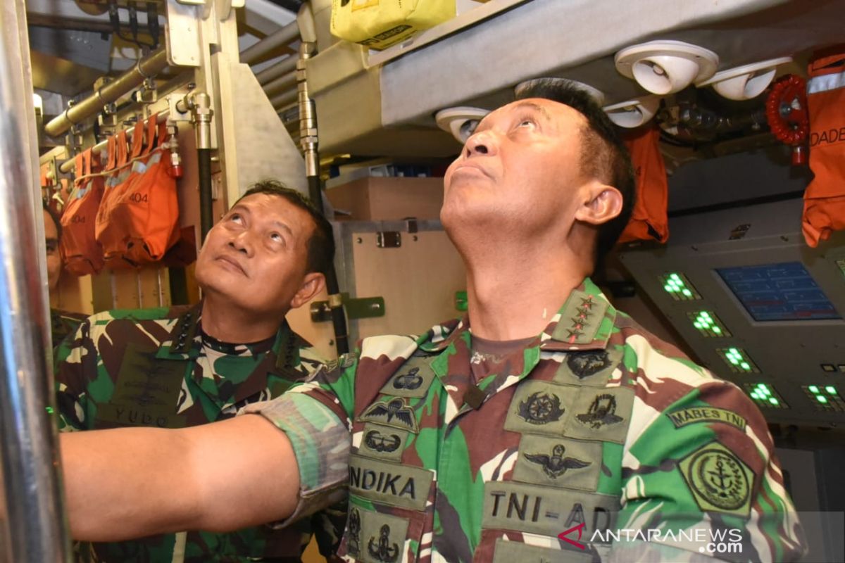 Kasal terima kunjungan Panglima TNI di Markas Koarmada II