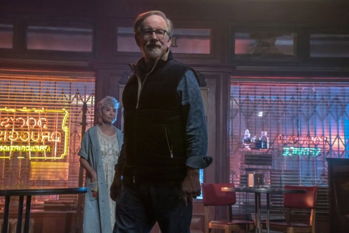 Sutradara Steven Spielberg kenang Stephen Sondheim di "West Side Story"