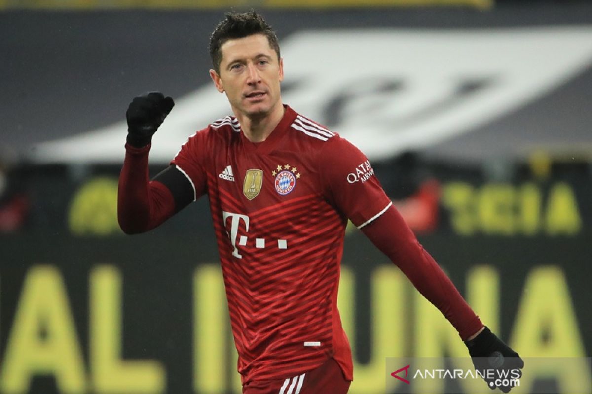 Liga jerman - Dwigol Lewandowski antar Bayern kalahkan Dortmund 3-2
