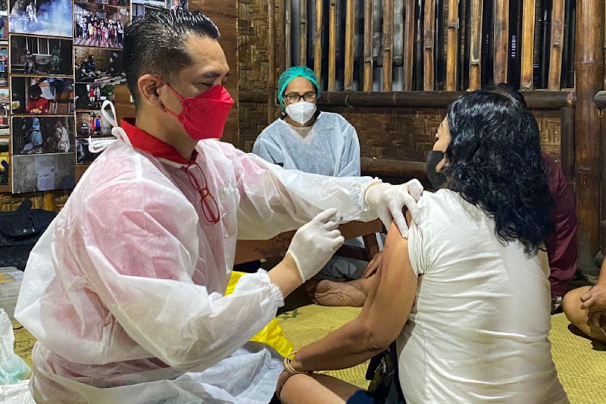 Yogyakarta menggelar vaksinasi malam hari sasar warga rentan sosial