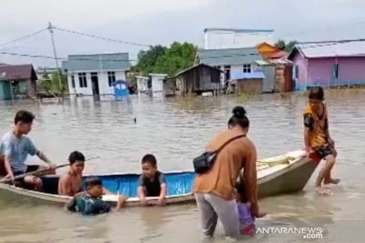 Banjir rob rendam pemukiman dan sejumlah sudut Selatpanjang