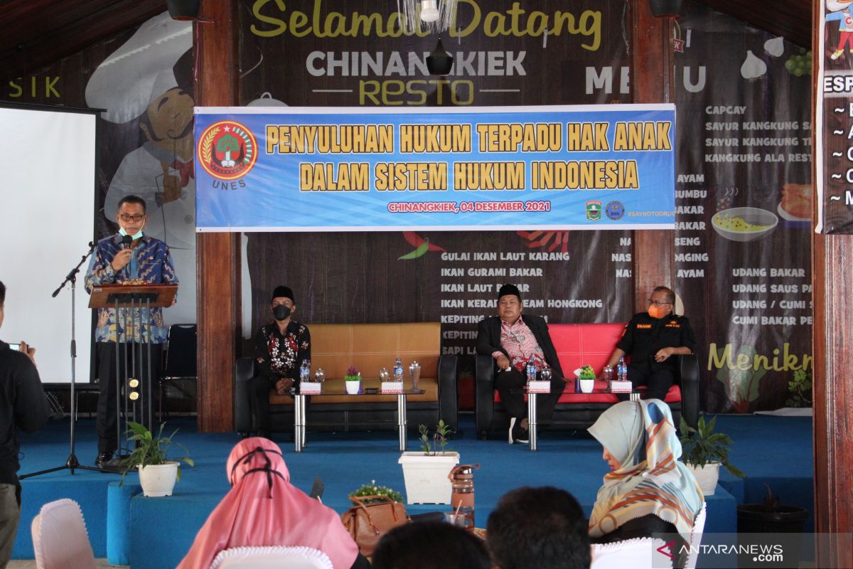 Pemkab Solok-Universitas Ekasakti Padang lakukan penyuluhan hukum terpadu hak anak
